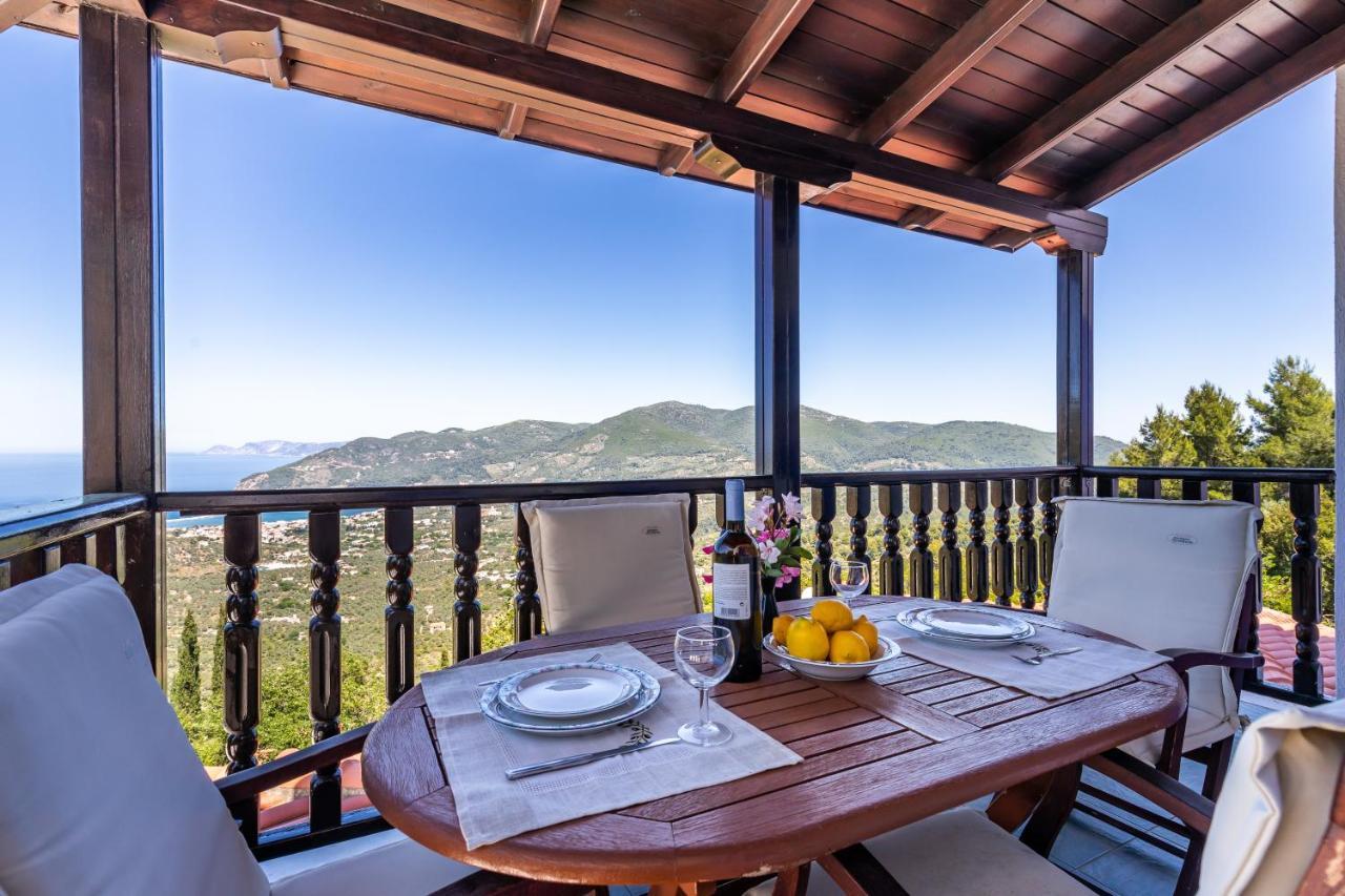 Liagka Villa Skopelos Town Exterior photo