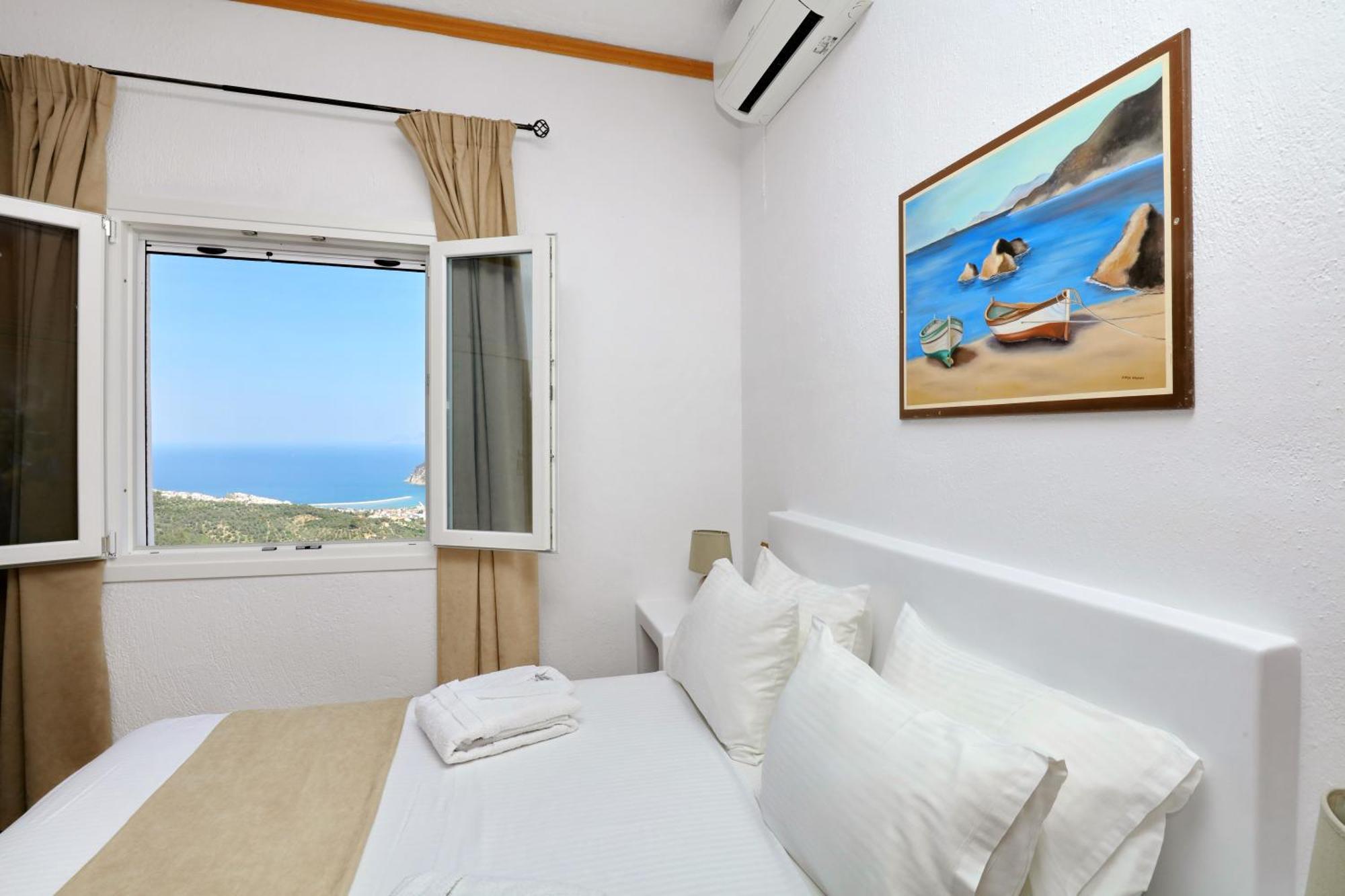 Liagka Villa Skopelos Town Exterior photo